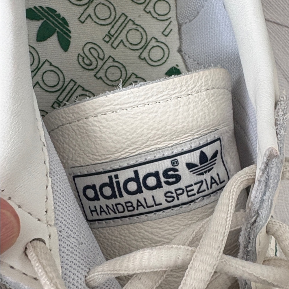 ADDIDAS Handball Spezial size        7/Men, 8.5/W - Picture 7 of 12